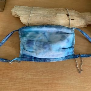 Nwt blue cotton tie dye mask and silver mask chain